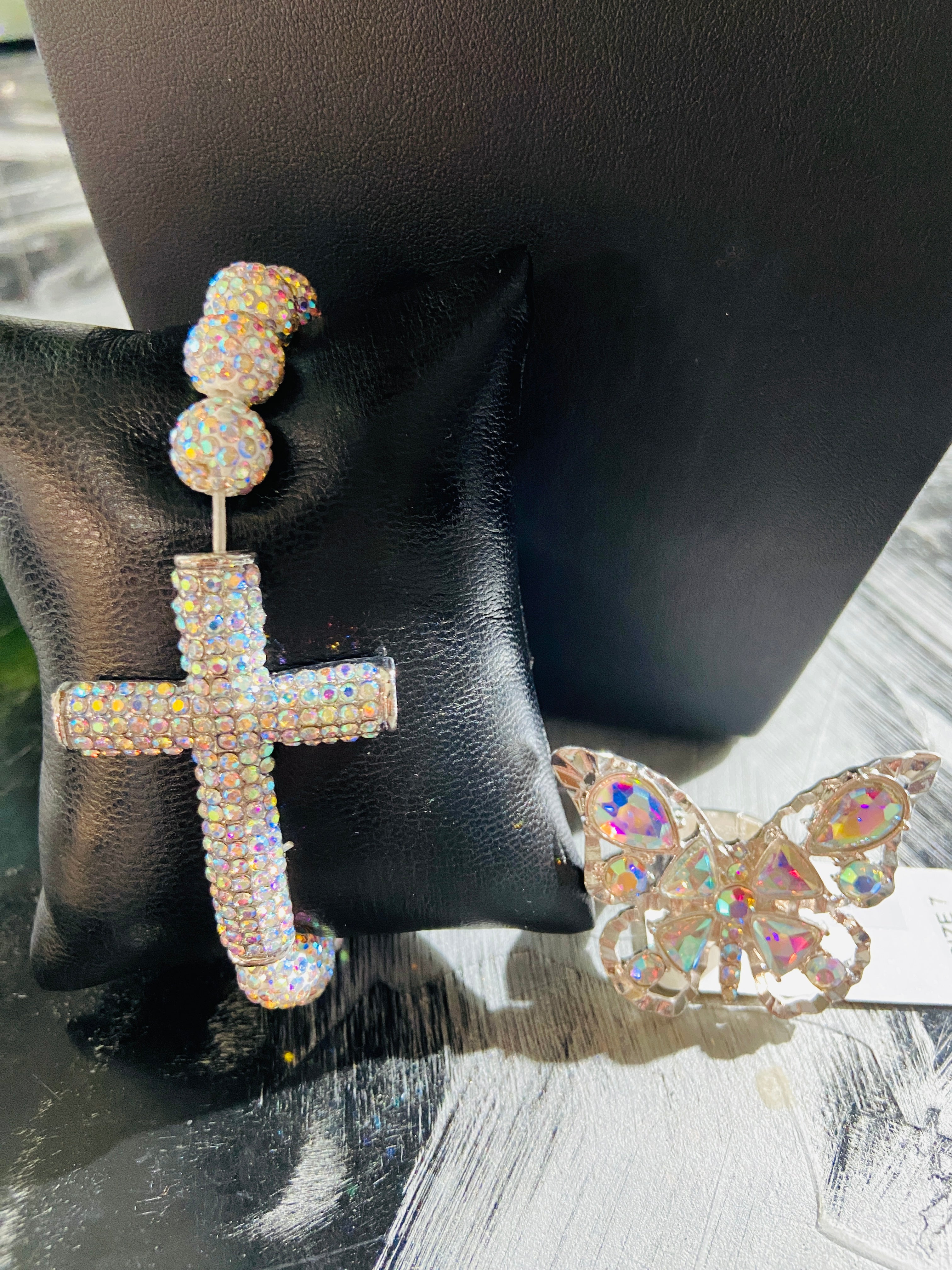 Iridescent bracelet and stretchy ring set